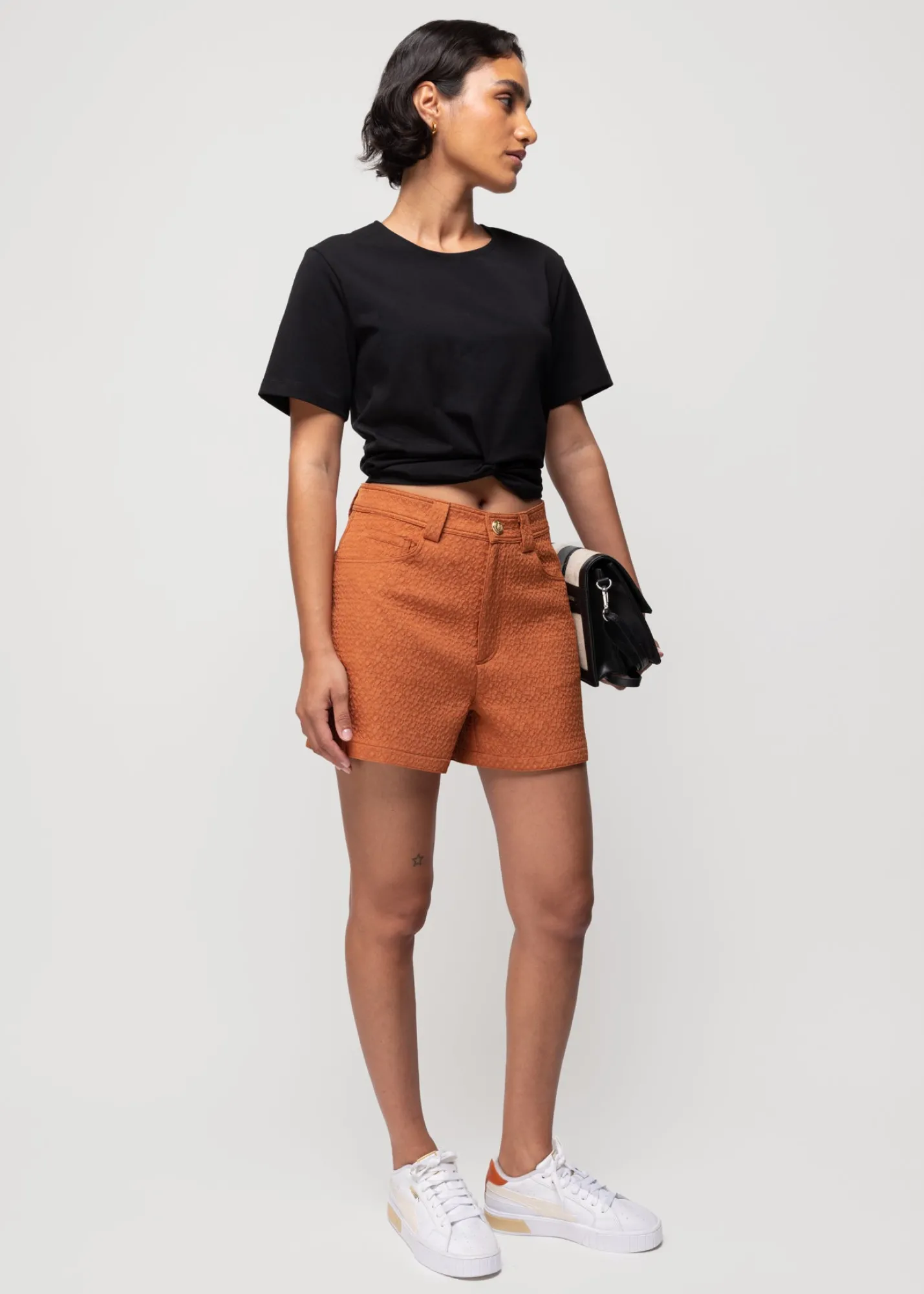 Cropped Shirt Met Knoopdetail<Vanilia Fashion
