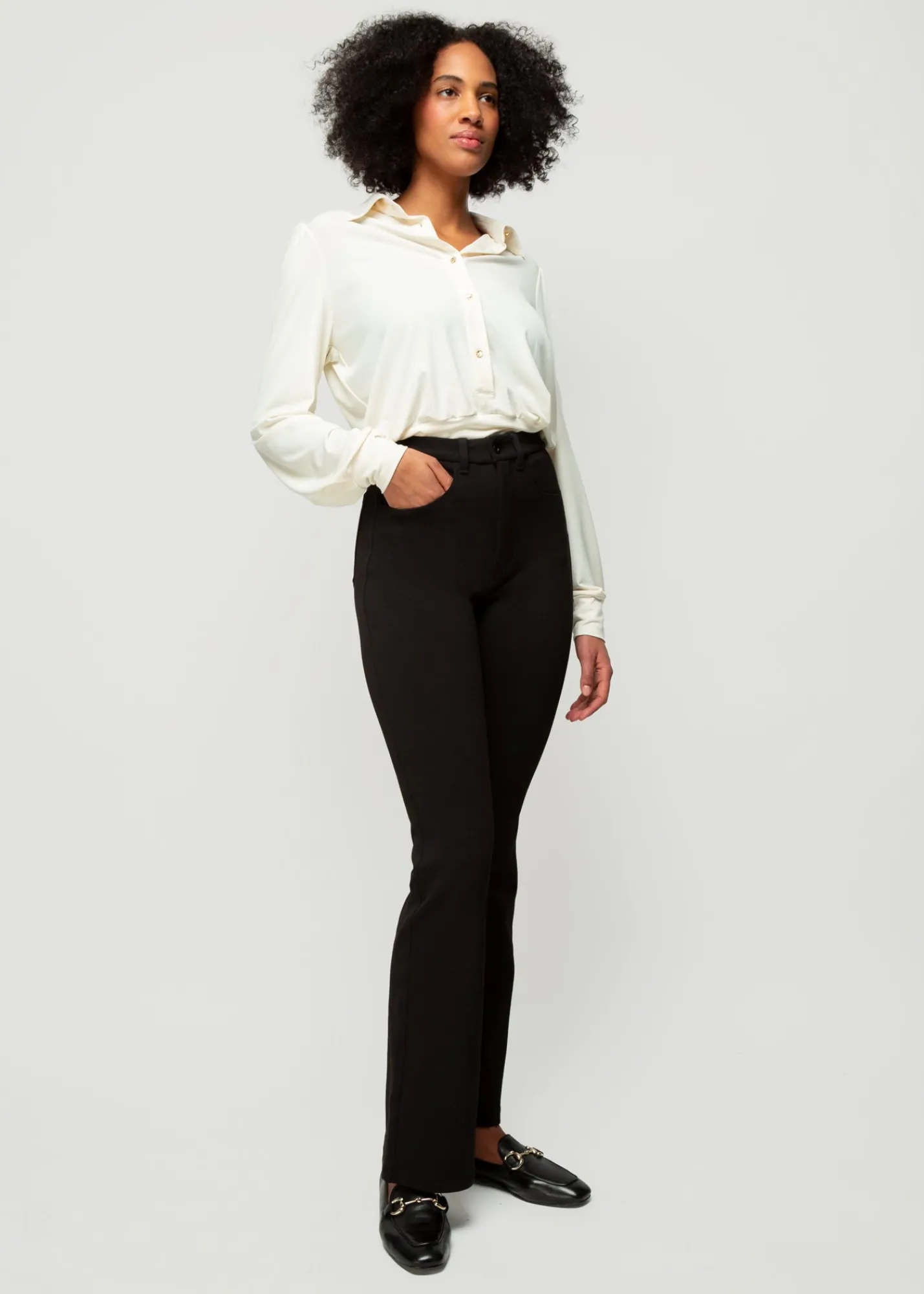 Stretch Flaired<Vanilia Online